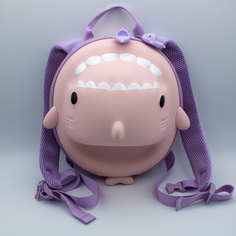 the cloudsharks™ backpack